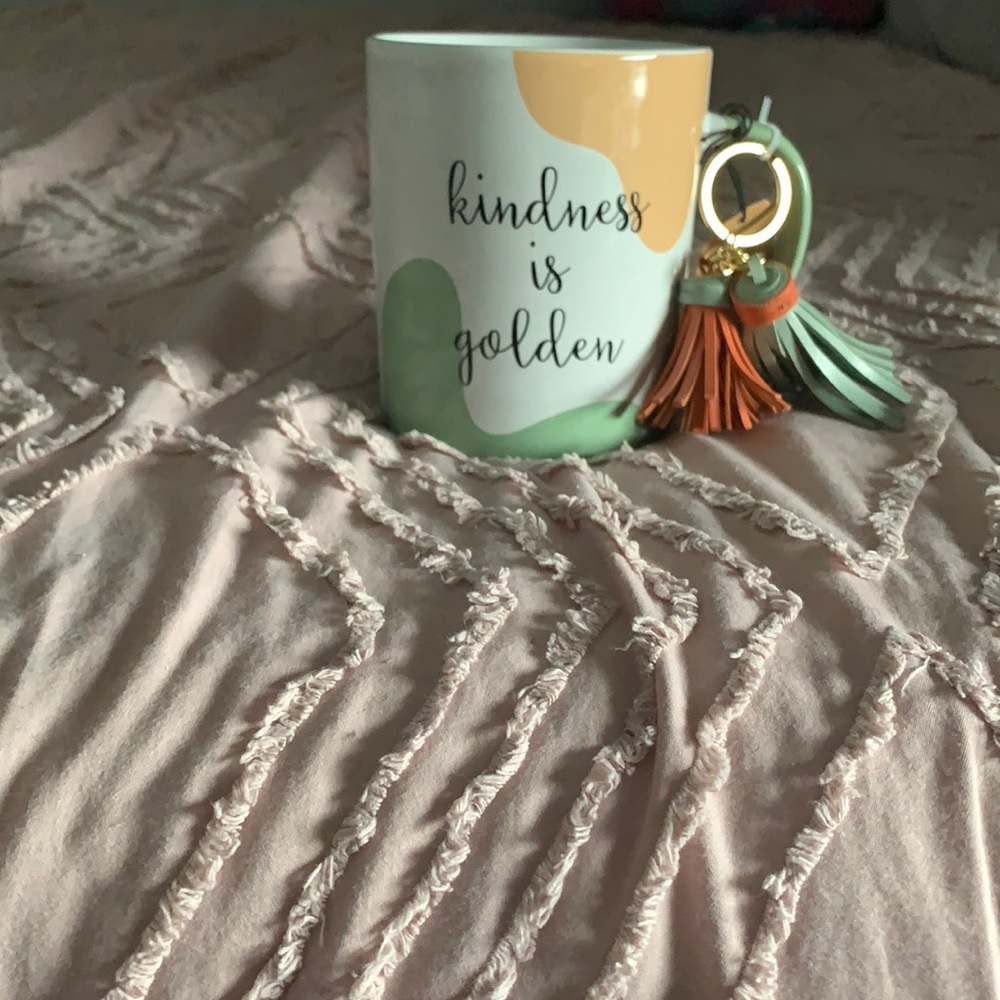 Brand new mug with keychain.